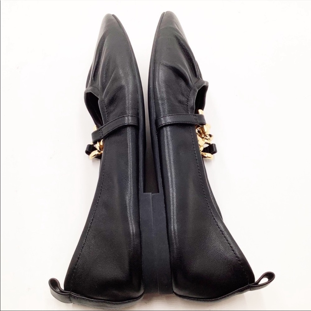 🆕{Kenzie} Nellie Chain Flats - Picture 2 of 6